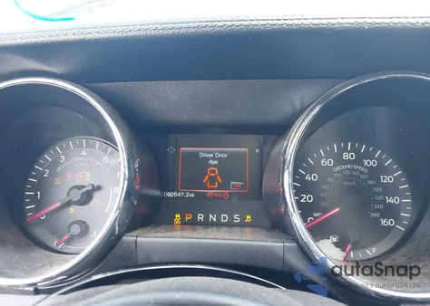 2017 Ford Mustang Ecoboost z USA, uszkodzony, nr VIN 1FA6P8TH2H5286881